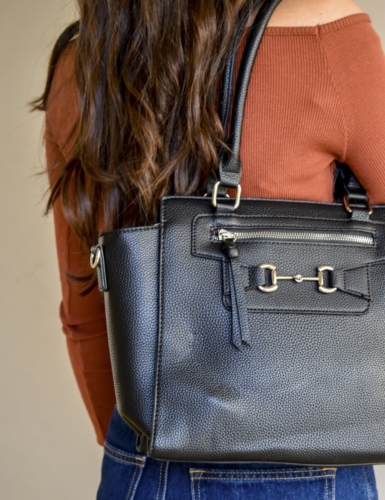 Γυναίκεία μαύρη τσάντα χειρός A9940123 φωτογραφία